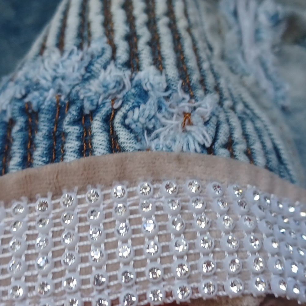 Focus Jeans - Picture 3 of 16